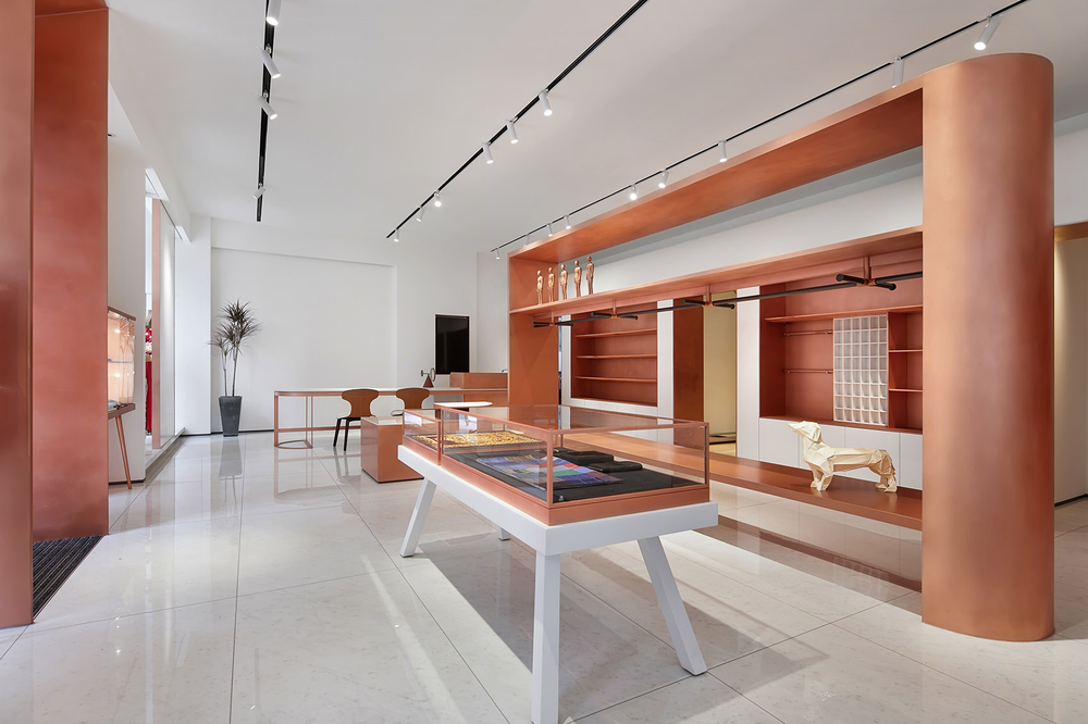 Retail Display Fixtures