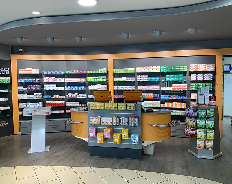 ONI-Shopfitting Sleek - Metal Retail: Custom Display Rack & Modern Store Fixtures