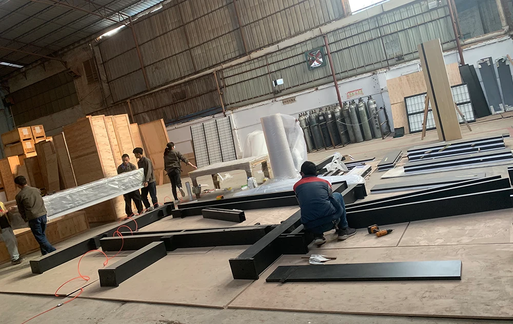 Retail fixture inspection and test assembly in factory