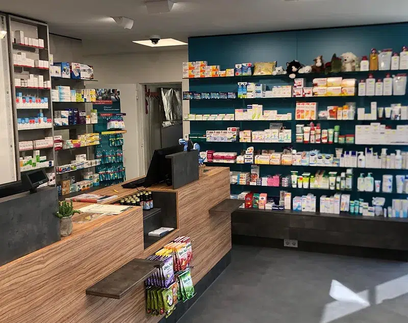 ONI Display | Textured Wood and Slate Medical Counter for Efficient Pharmacy Interiors
