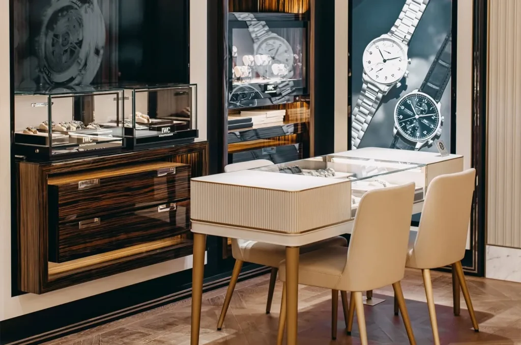 watch display cabinet