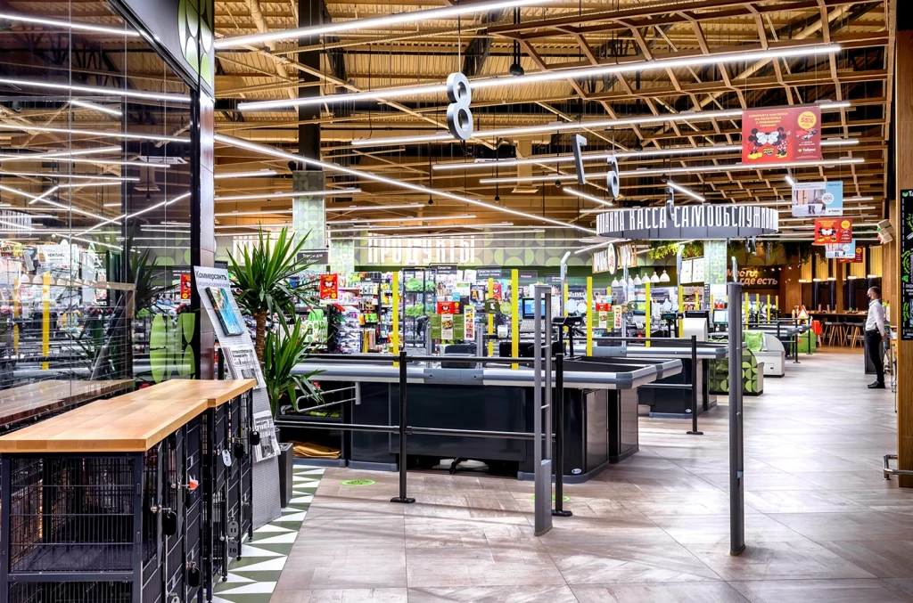 retail display shelves