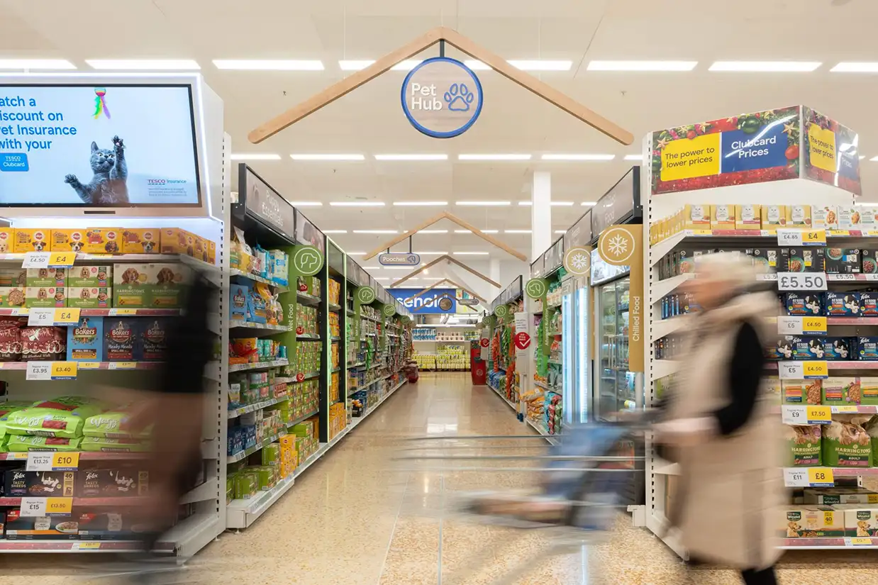 Metal pet store shelving and gondola displays for food and supplies