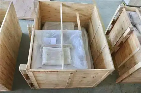 Plywood Box with Pallet